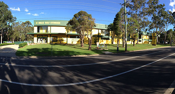 Exterior view of Hills Self Storage at Castle Hill